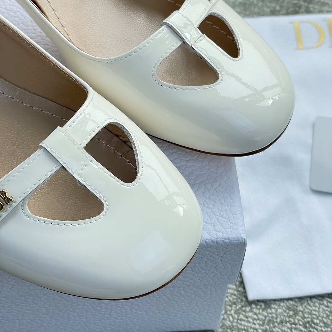 DIOR Sweet and elegant Mary Jane heels Cow patent leather Sheepskin Genuine leather outsole White