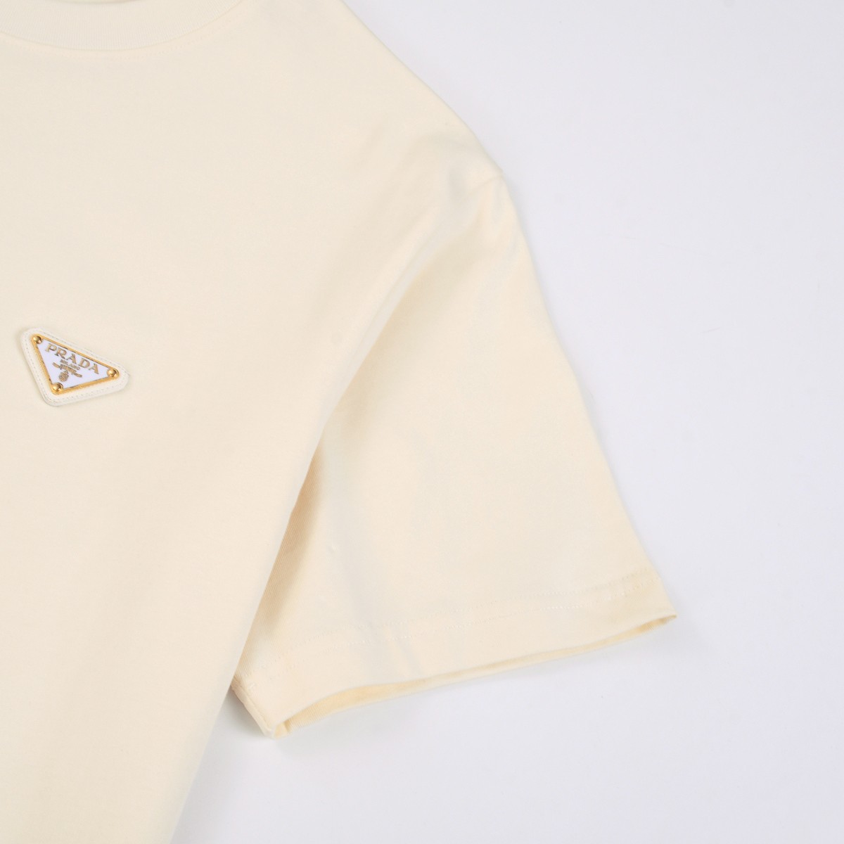 Prada new classic metal logo t-shirt spring summer 2024