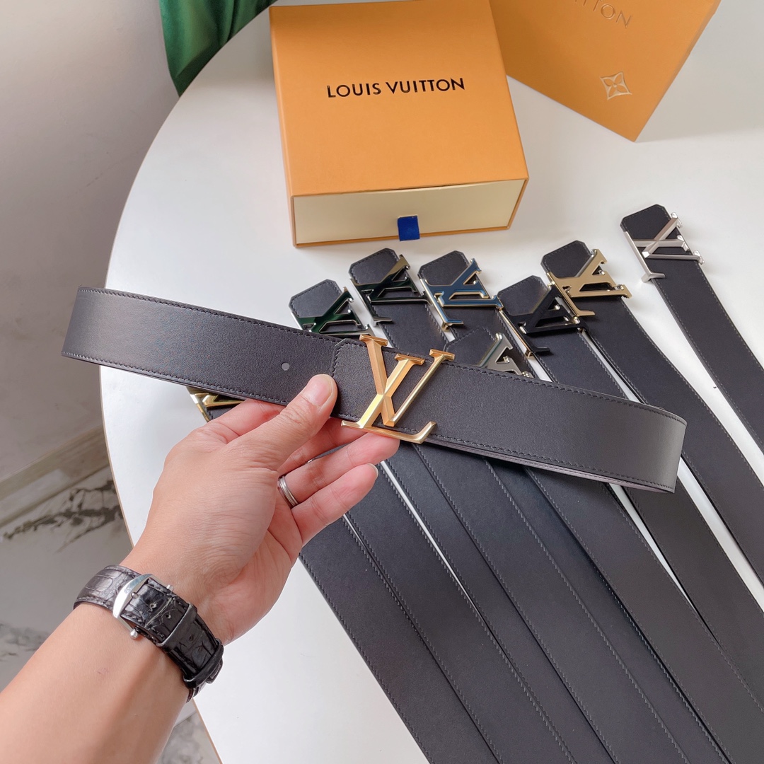 Reversible plain belt