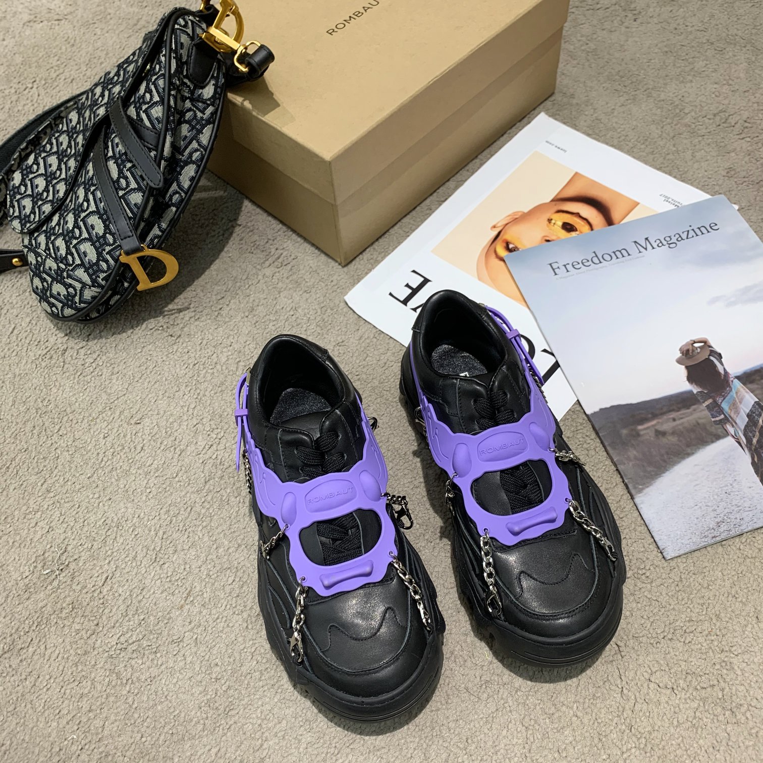 𝐑𝐨𝐫𝐧𝐧𝐢𝐢 ｜2020FW new sneakers upper with silk cowhide upper Sheepskin lining