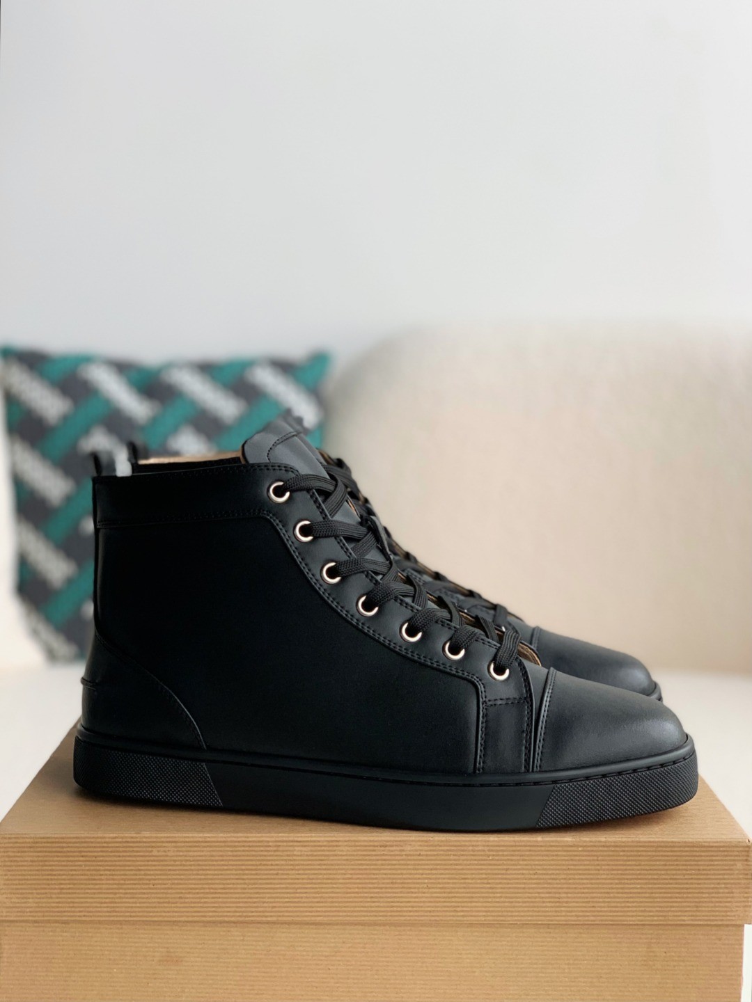Christian Louboutin Sneakers High