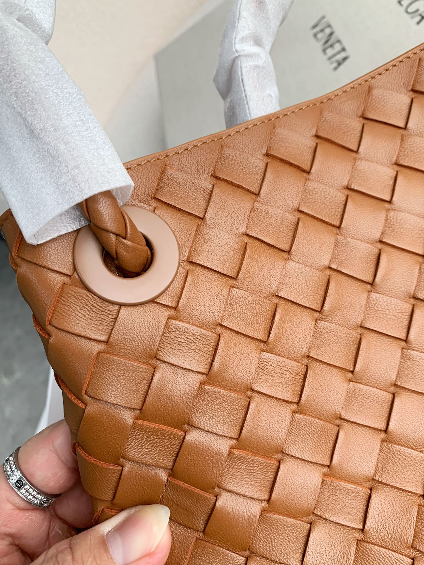 BOTTECA VENETA Knit handbags Size：32*24*12cm