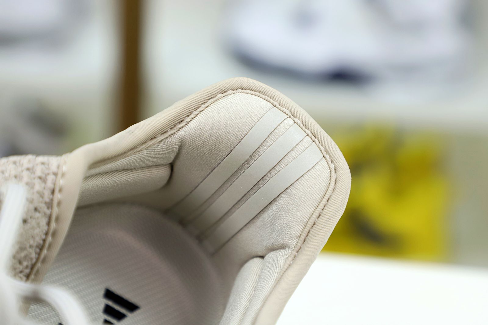 Yeezy boost 350 v2 slate