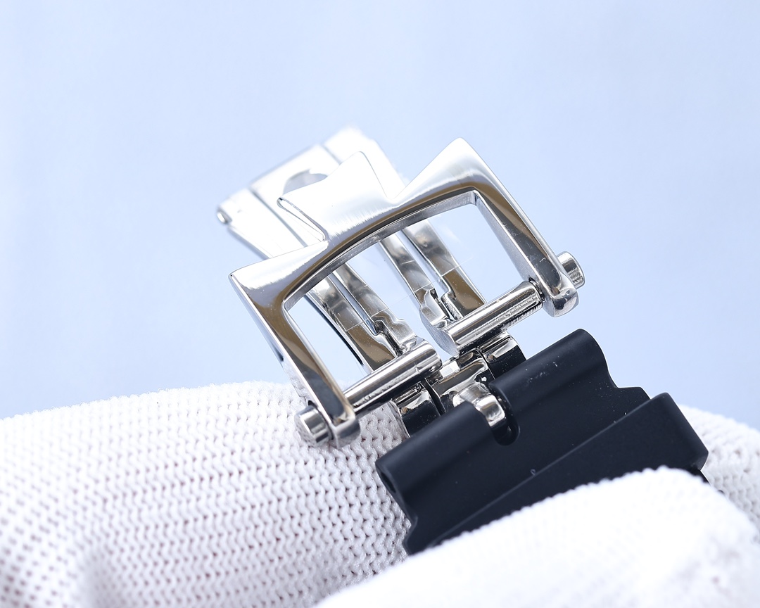 Vacheron Constantin Infinity Multifunction