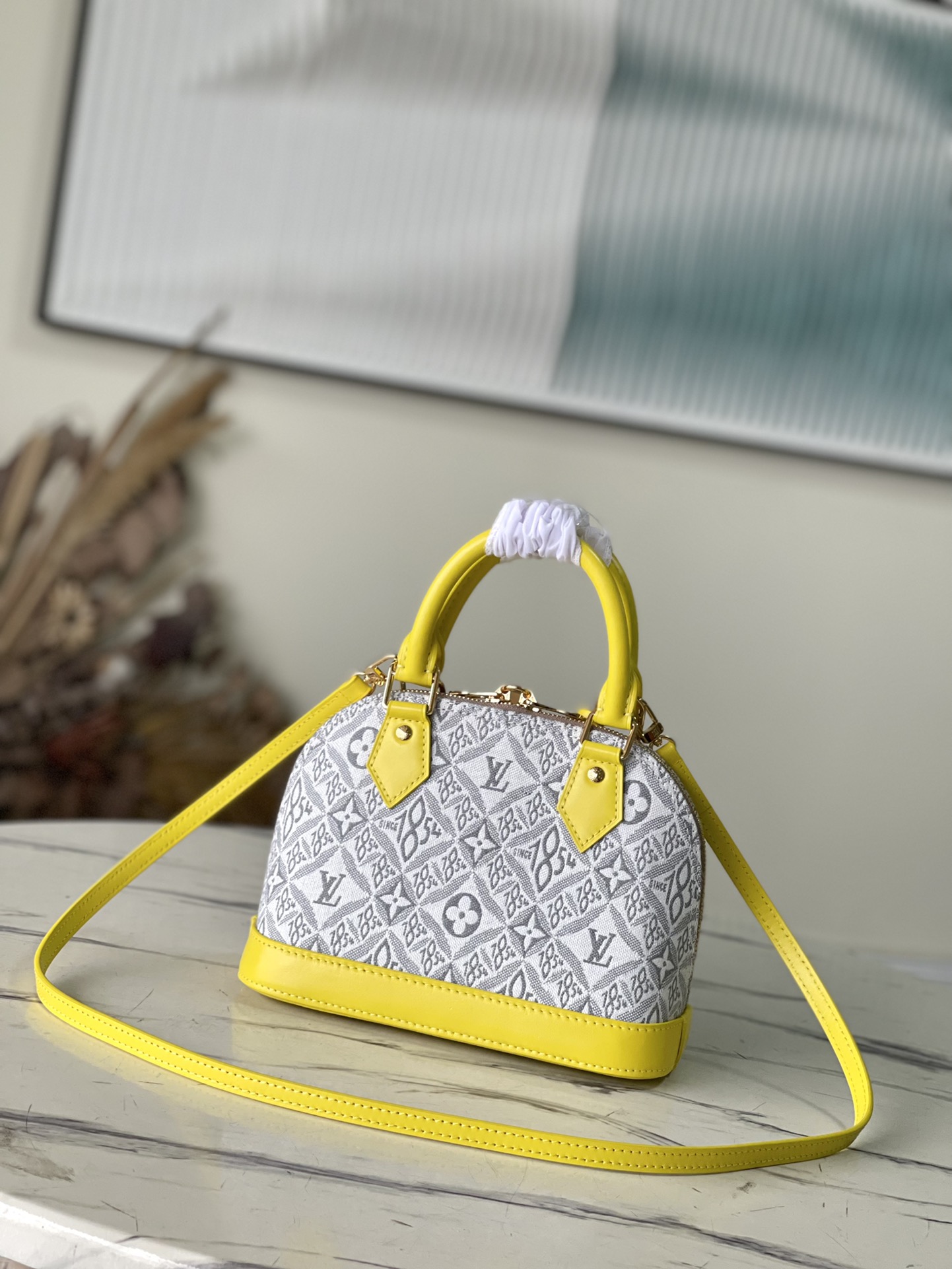 𝐋𝐎𝐔𝐈𝐒 𝐕𝐔𝐈𝐓𝐓𝐎𝐍      M91606