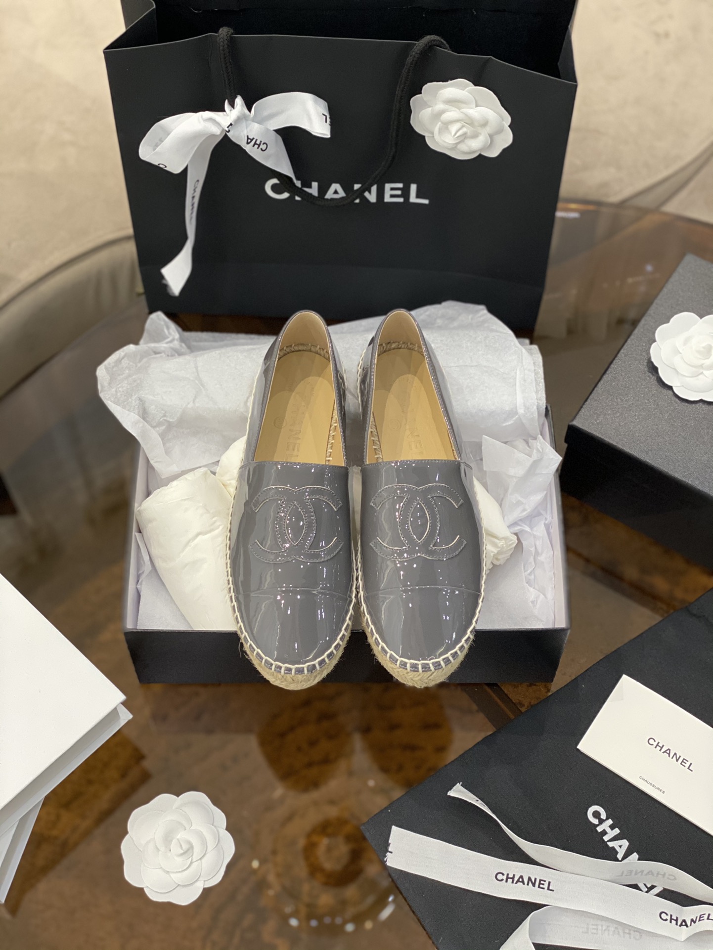 CHANEL fisherman shoes Chanel classic version of the original injection of rubber translucent rubber original color hemp sole