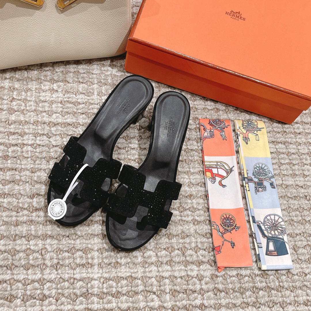 Hermes Oasis diamond face slippers series