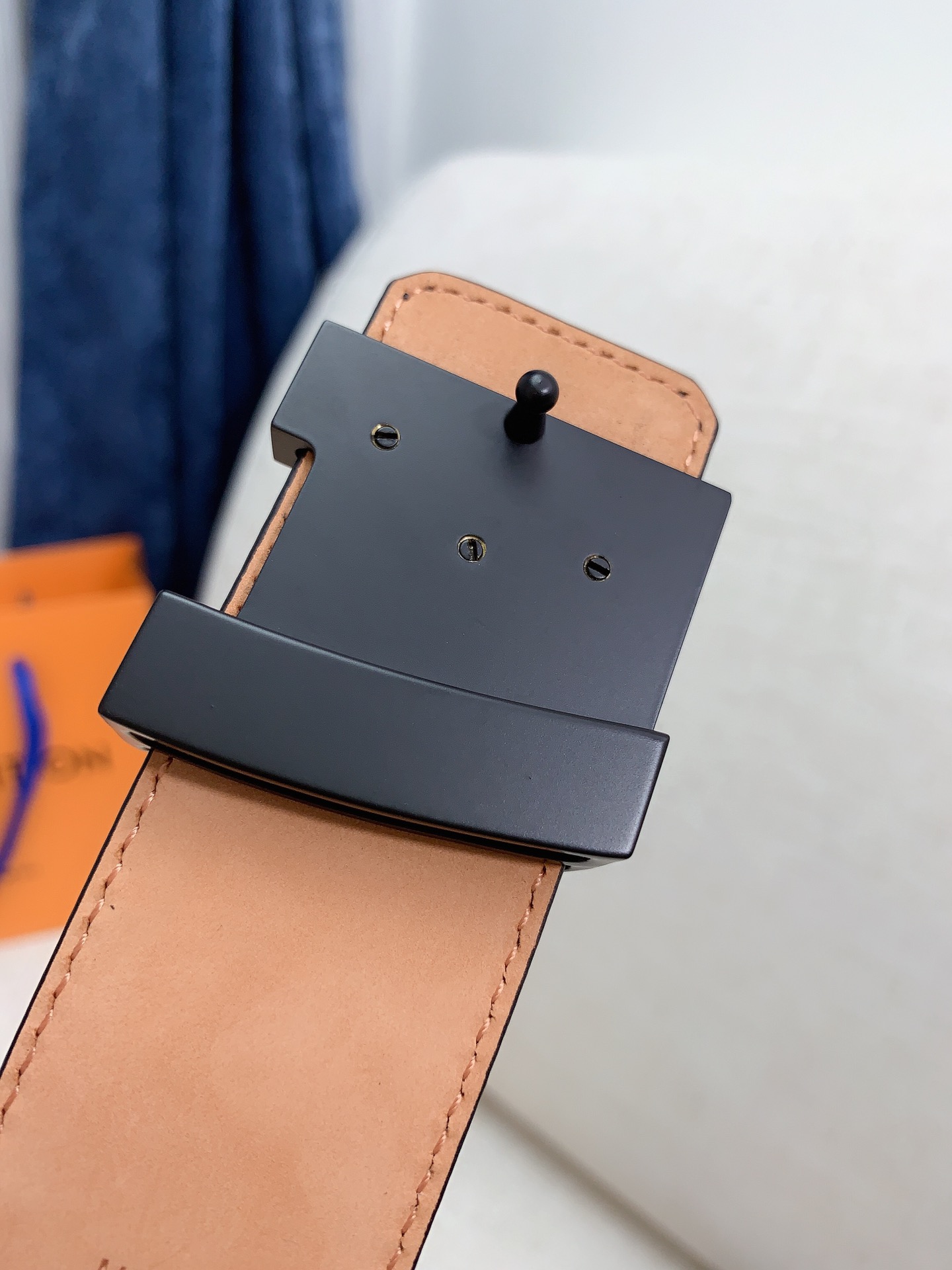 LOUIS VUITTO genuine integrated casting hardware