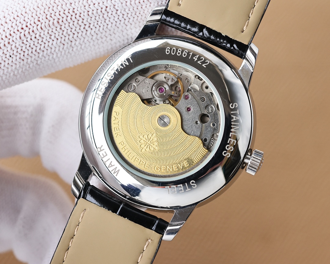 Patek Philippe has a unique dial