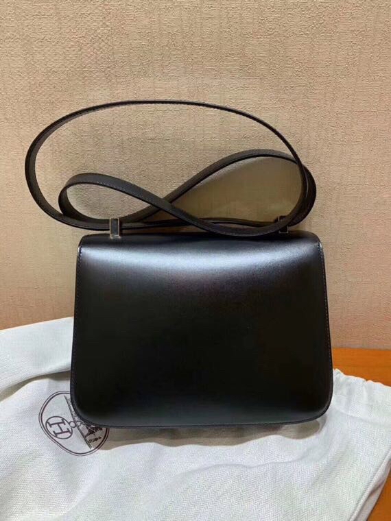 Constance24cm gold buckle box black pasted sheep leather gold buckle