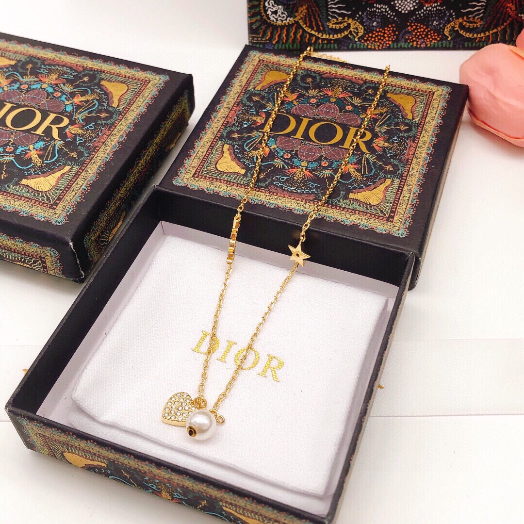 Dior Heart Pearl Necklace