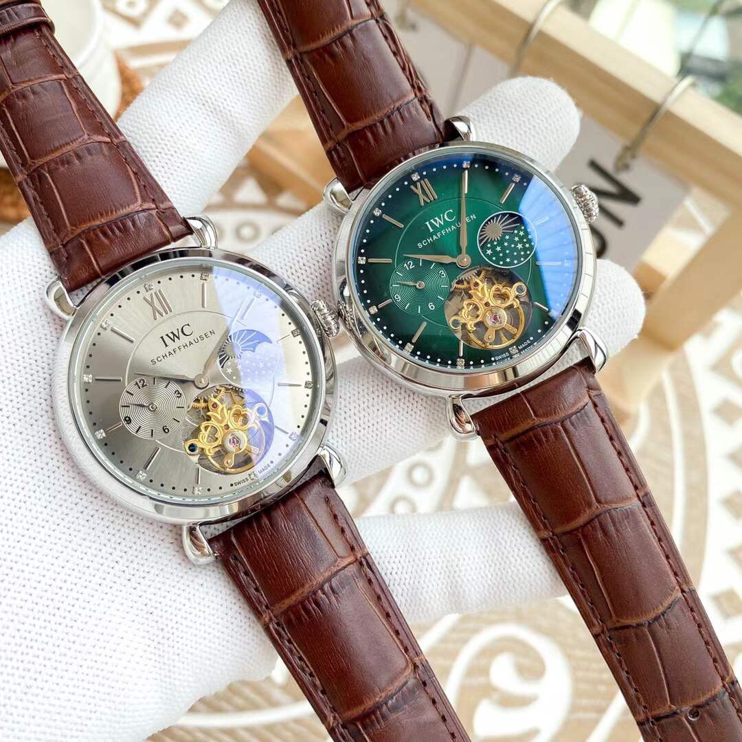 IWC- Fine men's watches Fully automatic mechanical movement, top 316 steel case and strap