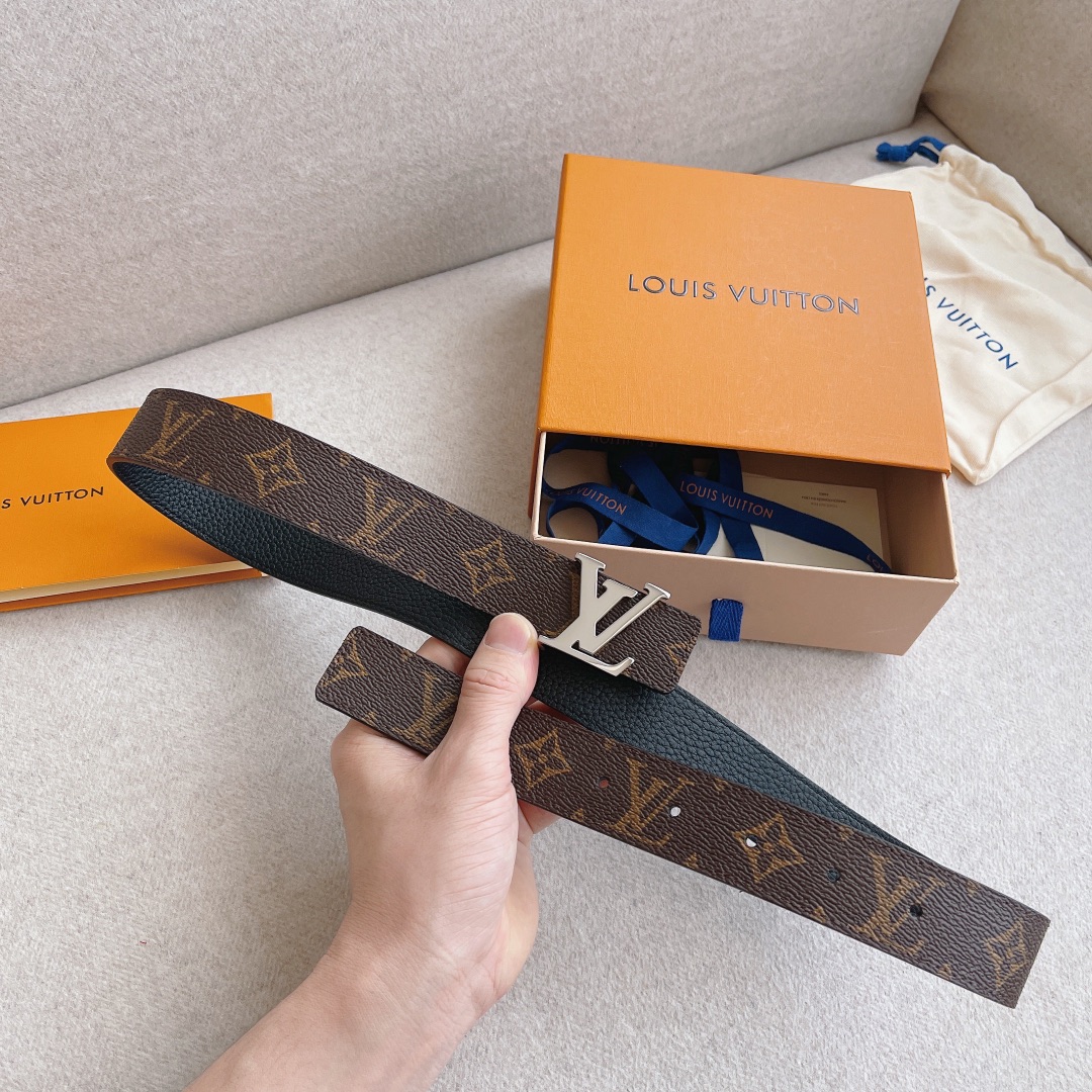 LOUIS VUITTO classic double-sided design