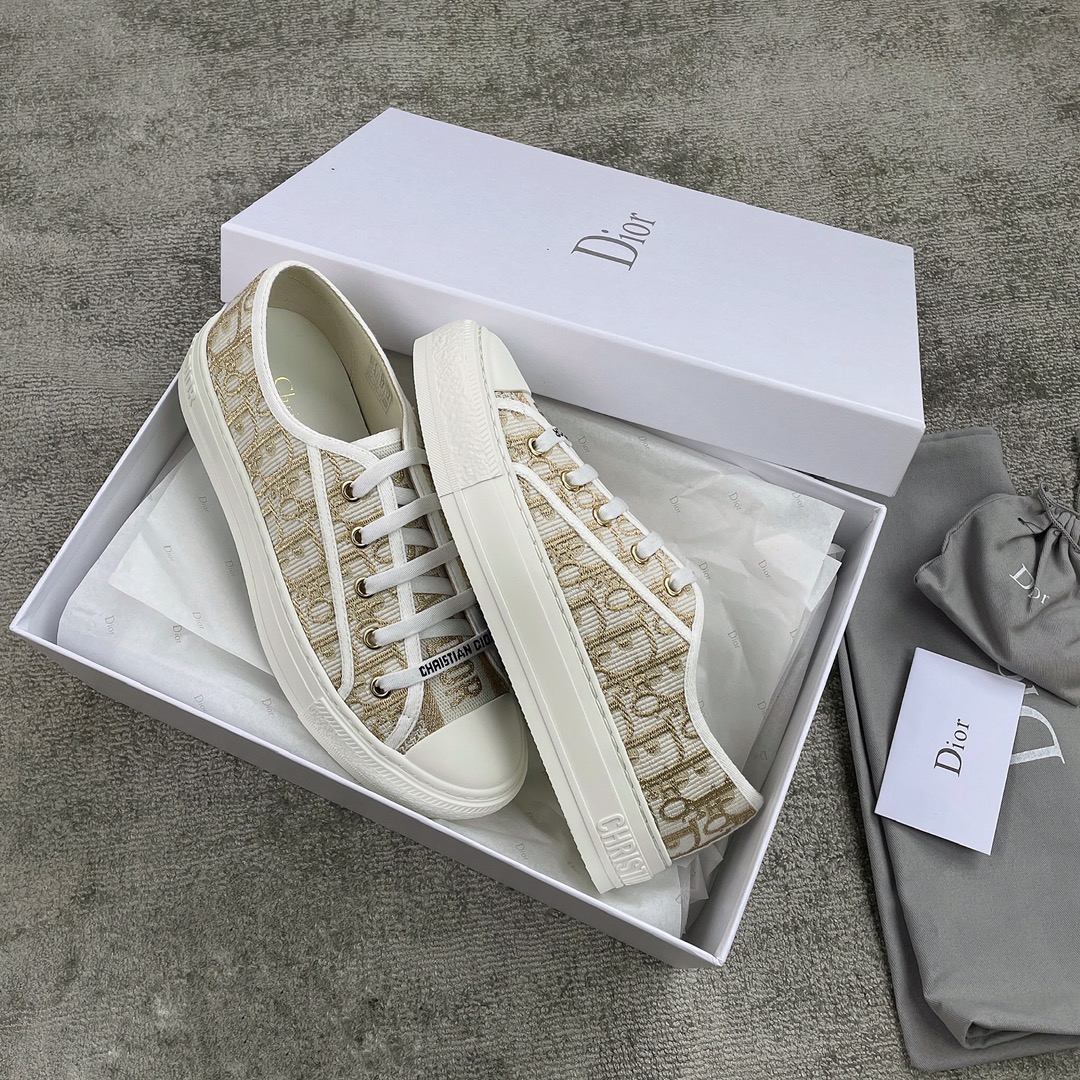 DIOR Antique Style Cloth Shoes Gold Full electric embroidery Water-dyed sheepskin lining Private moulded outsole