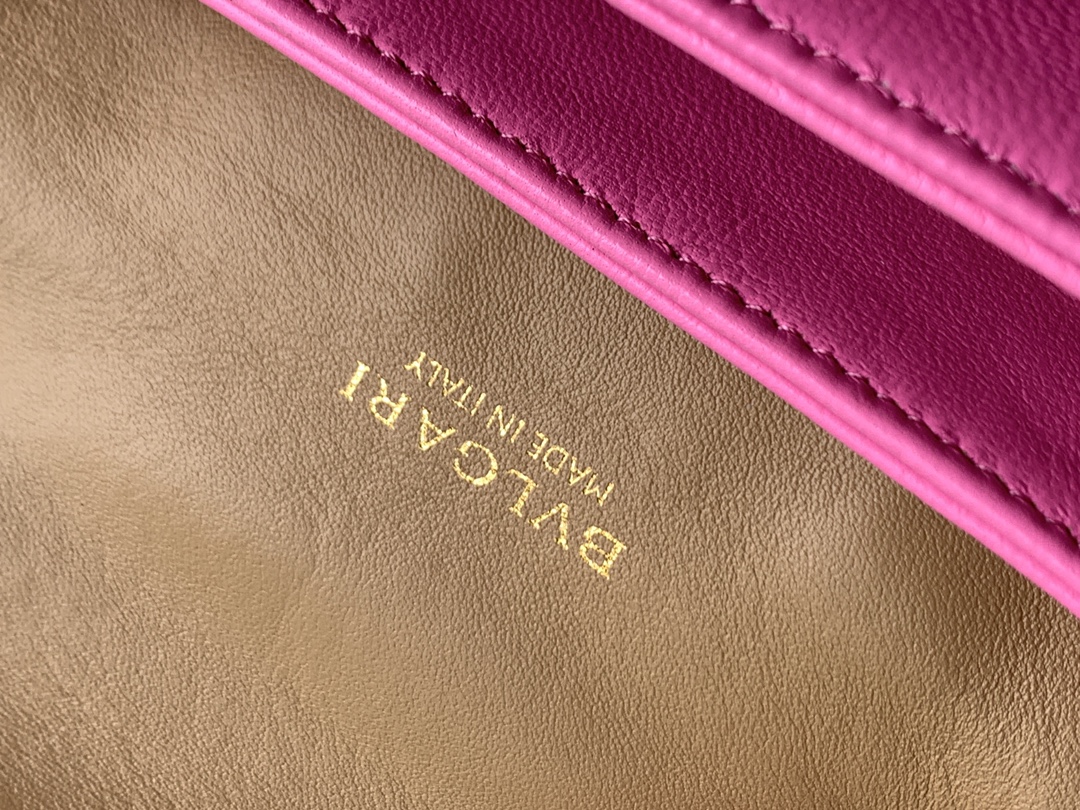 BVLGARI SERPENTI REVERSE series