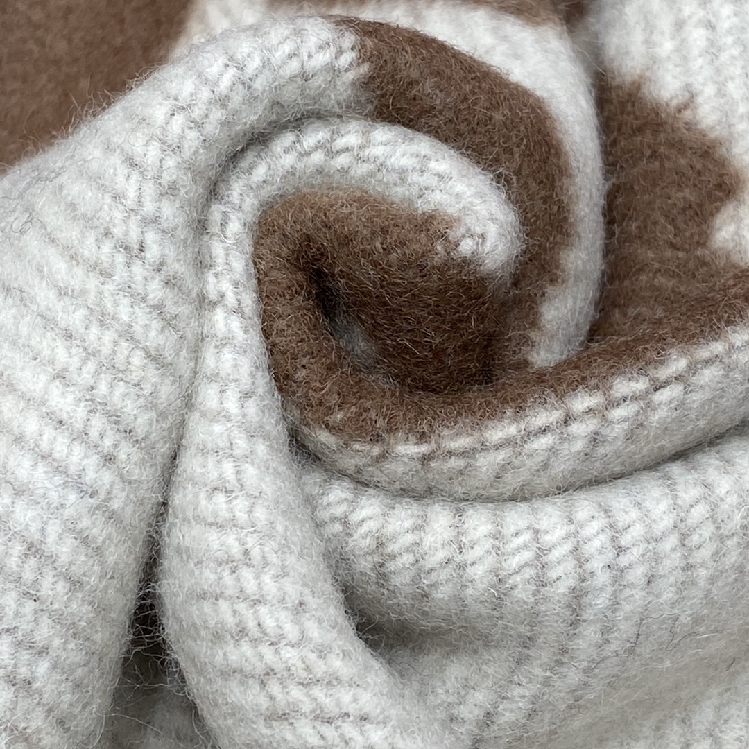 𝐇𝐞𝐫𝐦𝐞𝐬 • 𝟐𝟑𝐍𝐞𝐰【Coffee color】(%90 Merino Wool+10% Cashmere)
