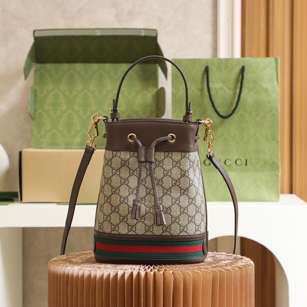GUCCI 𝐎𝐩𝐡𝐢𝐝𝐚 𝐆𝐆 Classic Family Bucket Bag #550621