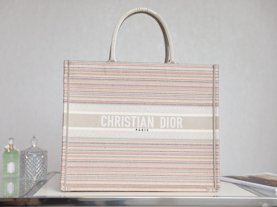 DIOR TOTE Multi-color stripes