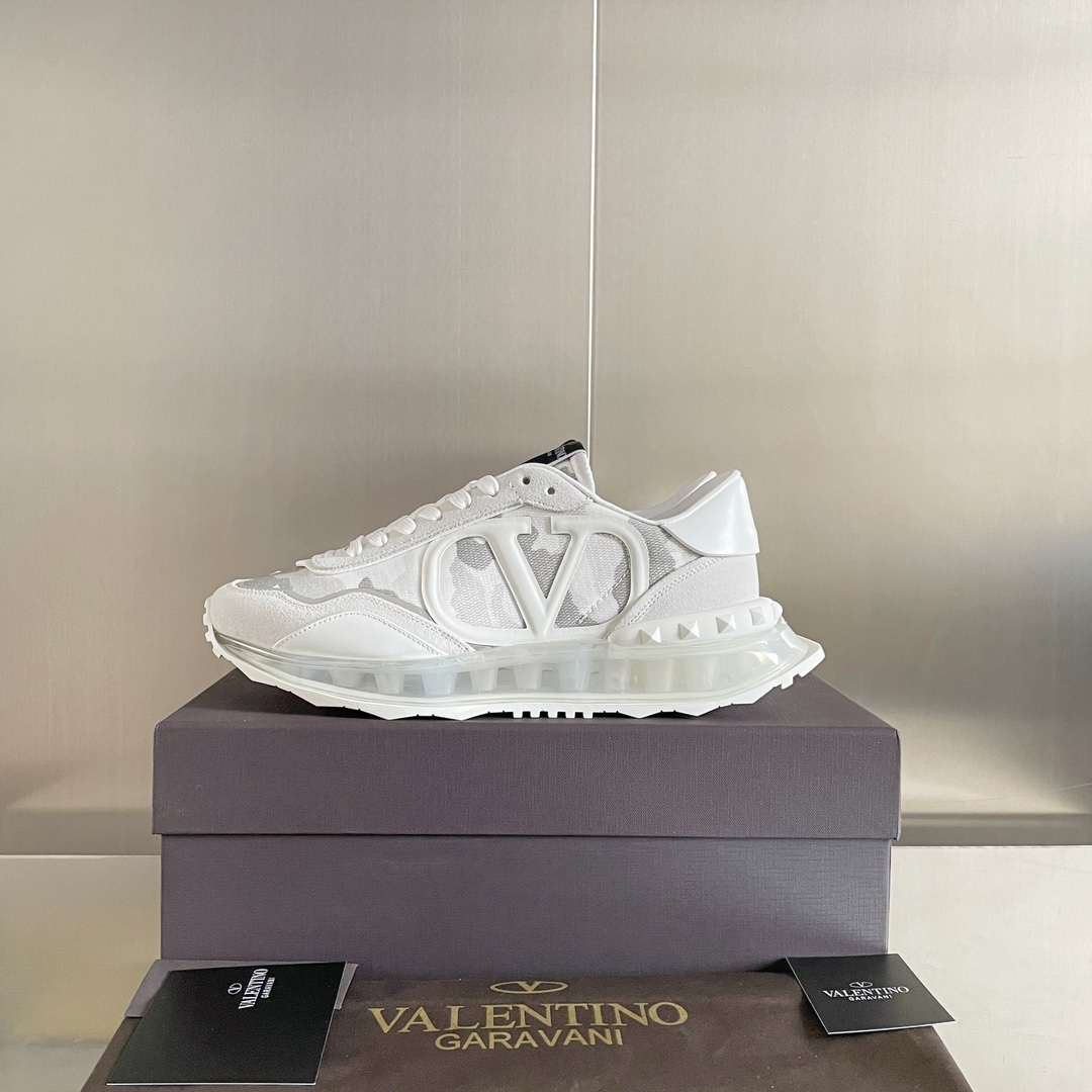 【Valentino】𝟐𝟎𝟐𝟏/𝐒𝐒 𝐧𝐞𝐰  Valentino new NETRUNNER series casual air cushion sports shoes