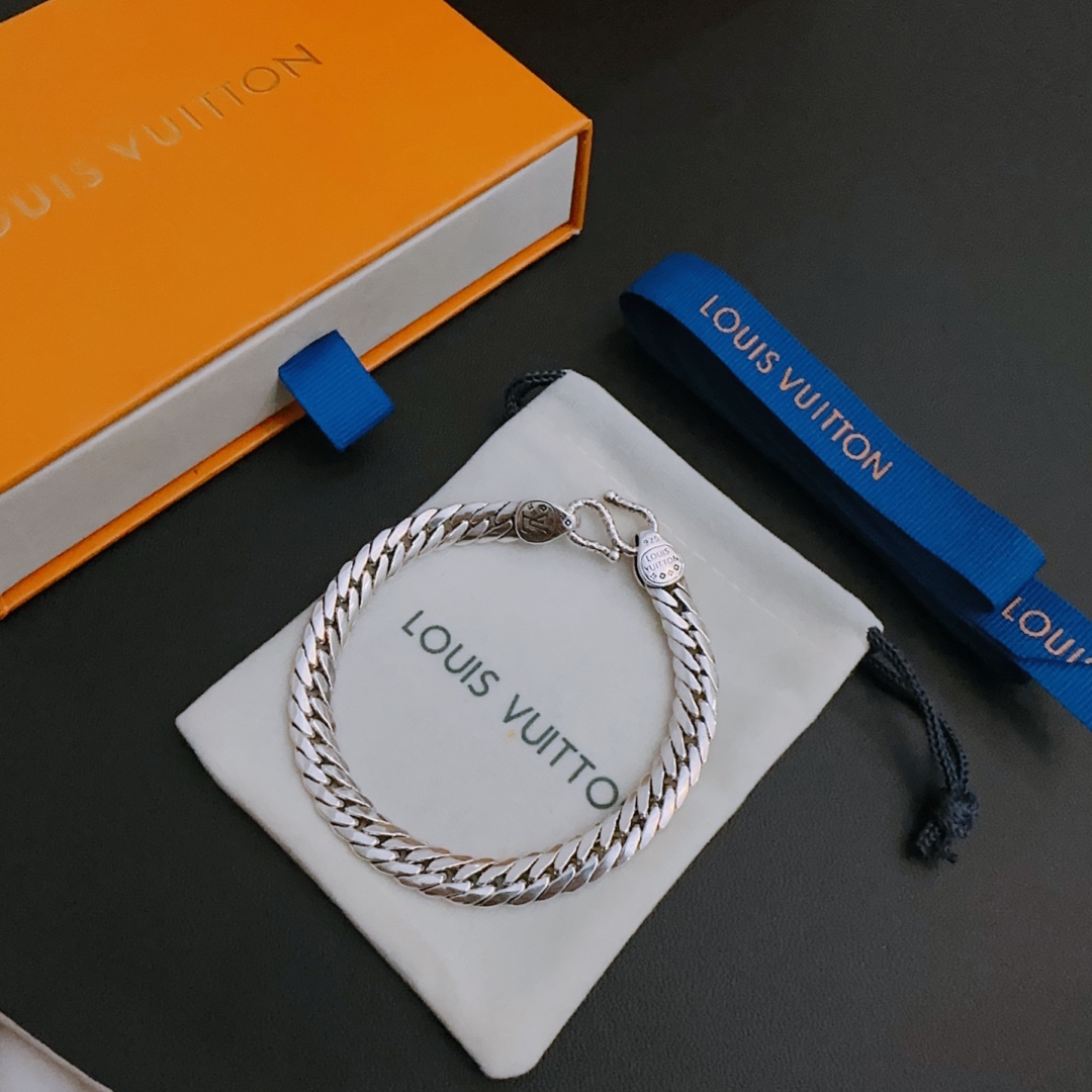 Louis Vuitton vintage silver bracelet couple's version 22cm20cm18cm changeable length