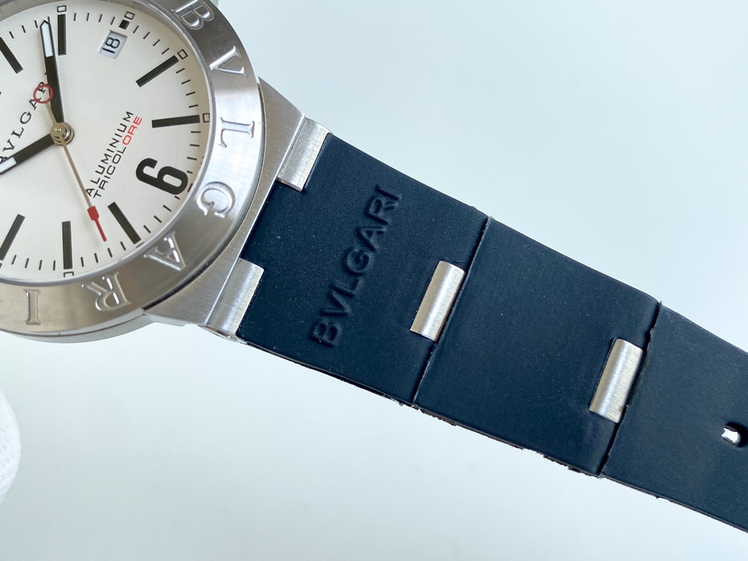 Bulgari ALU M INIU M watch series