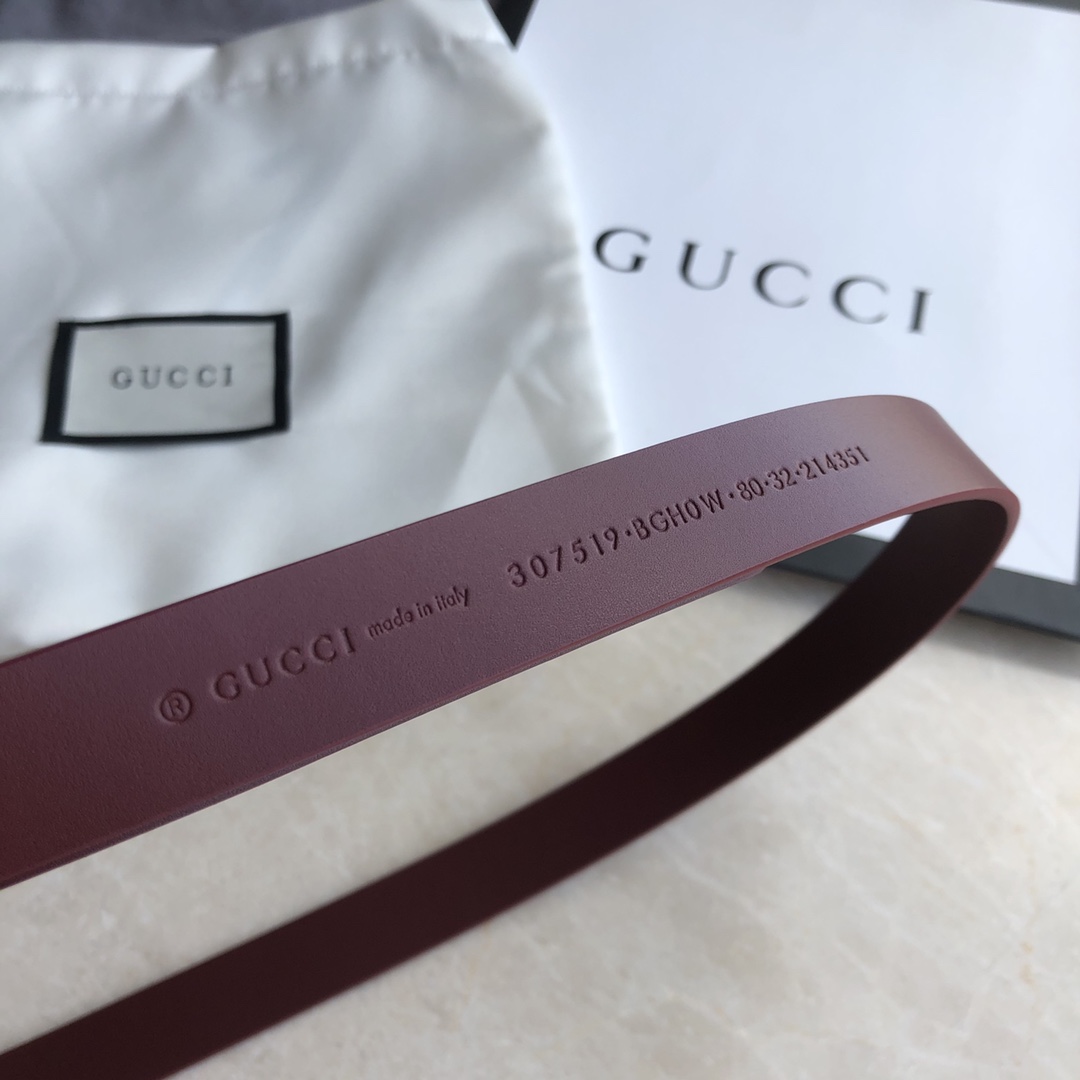 GUCCI new 2.0 retro hot trend pin buckle