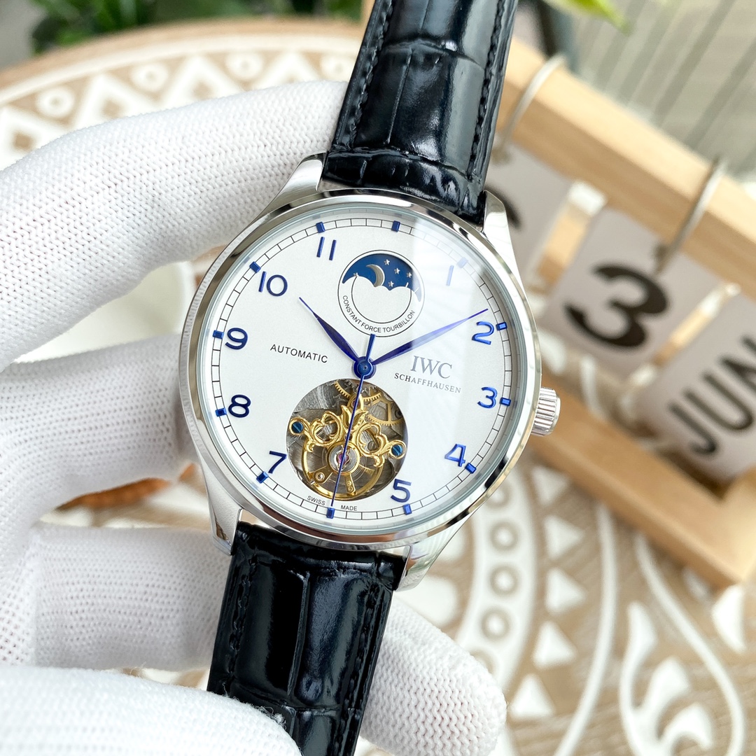 IWC- Fine men's watches Fully automatic mechanical movement, top 316 steel case and strap