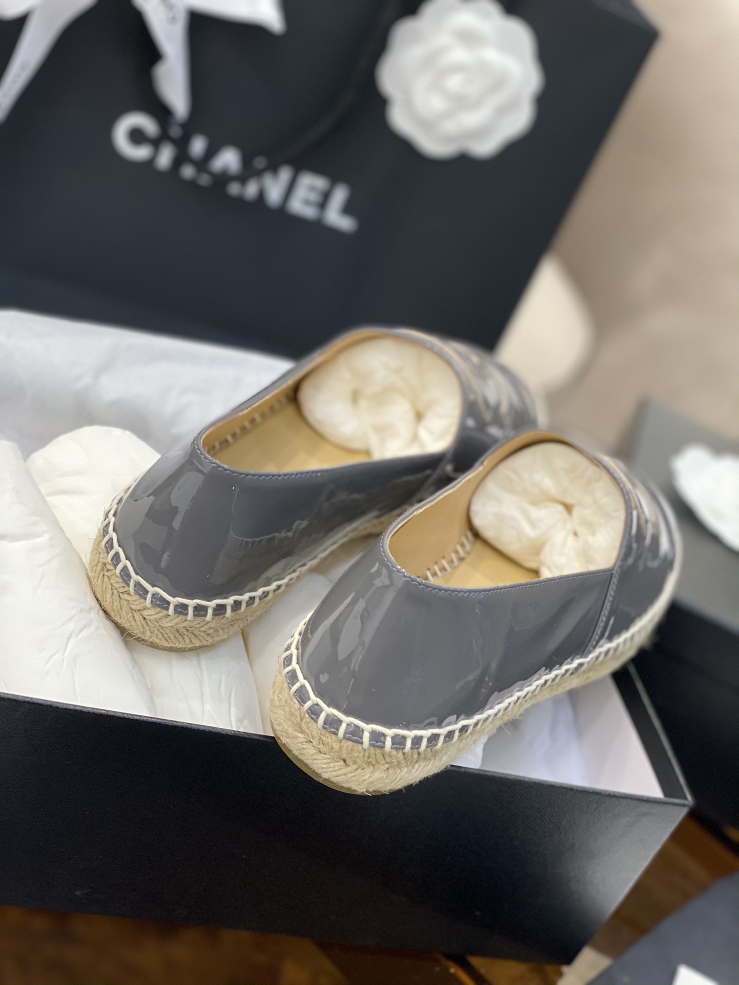 CHANEL fisherman shoes Chanel classic version of the original injection of rubber translucent rubber original color hemp sole