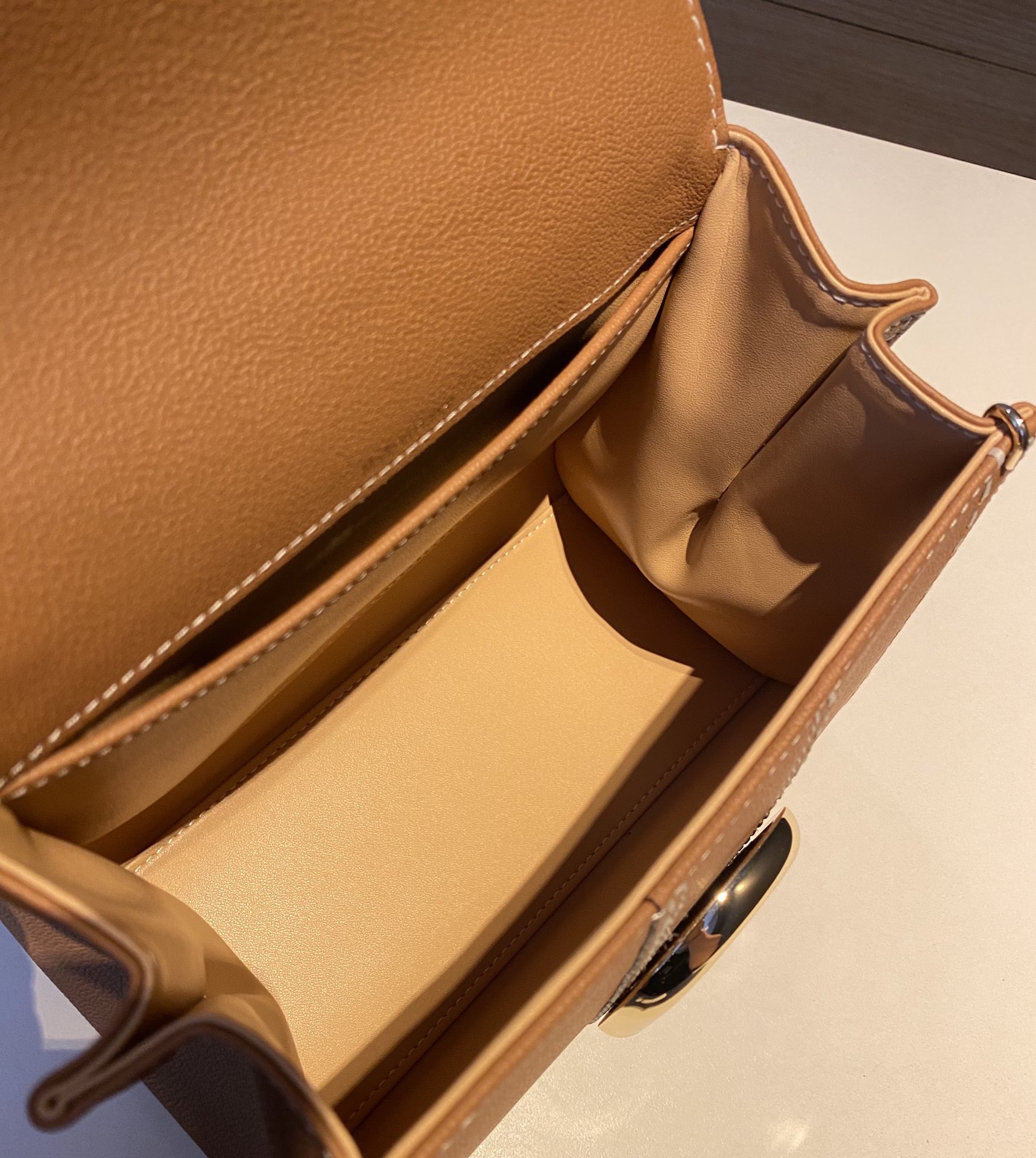 DELVAUX      🇧🇪brillant togo