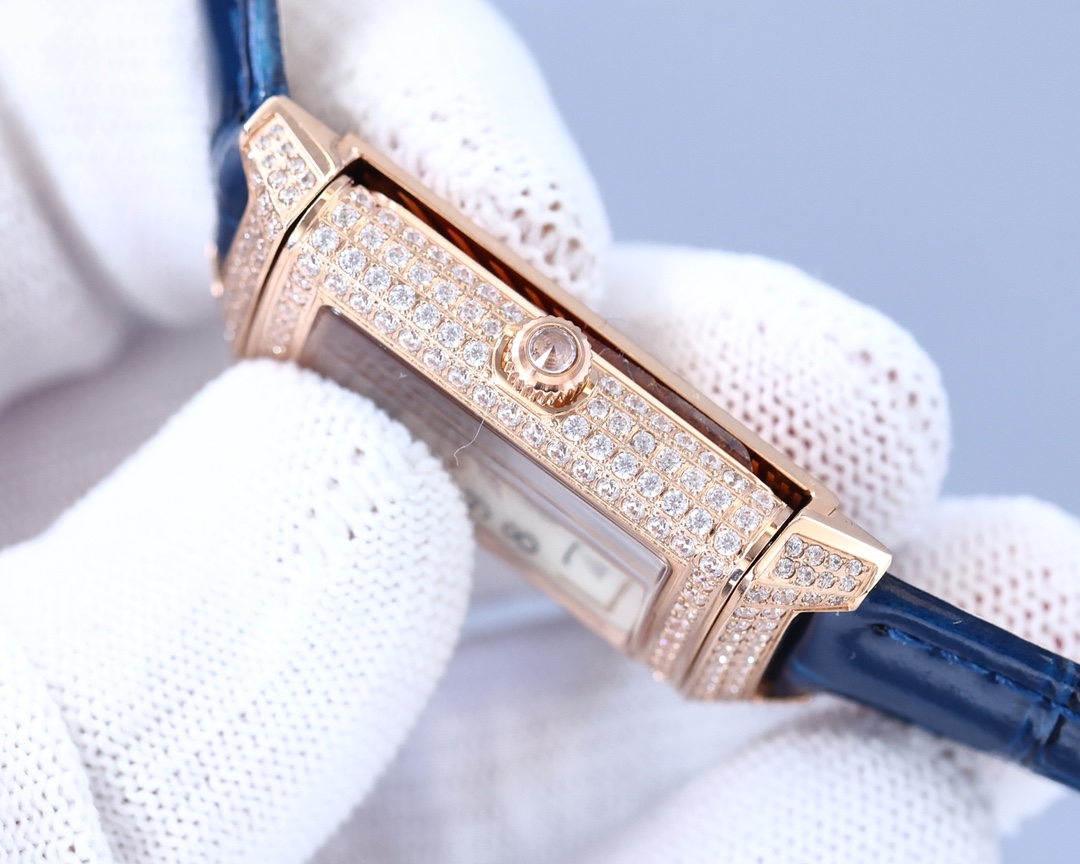 Jaeger-LeCoultre Flip Full Diamond Collection