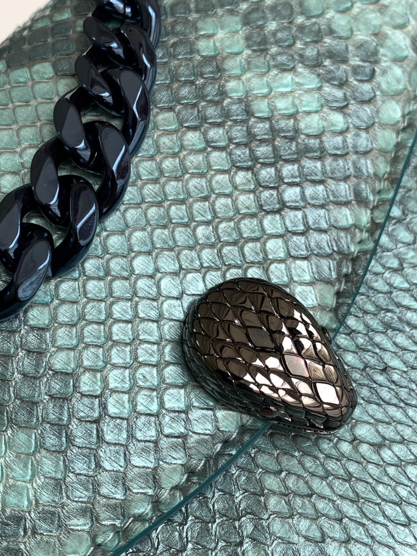 BVLGARI   SERPENTI FOREVER