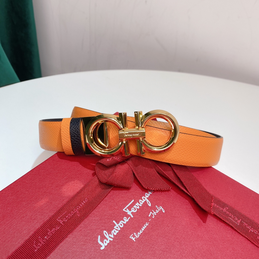 FERRAGAMO Ladies Reversible Top Grain Leather Belt