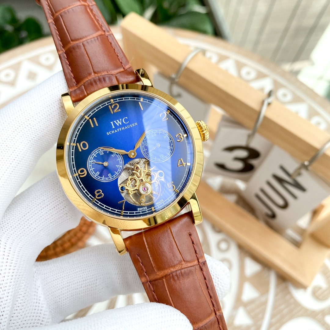 IWC- Fine men's watches Fully automatic mechanical movement, top 316 steel case and strap