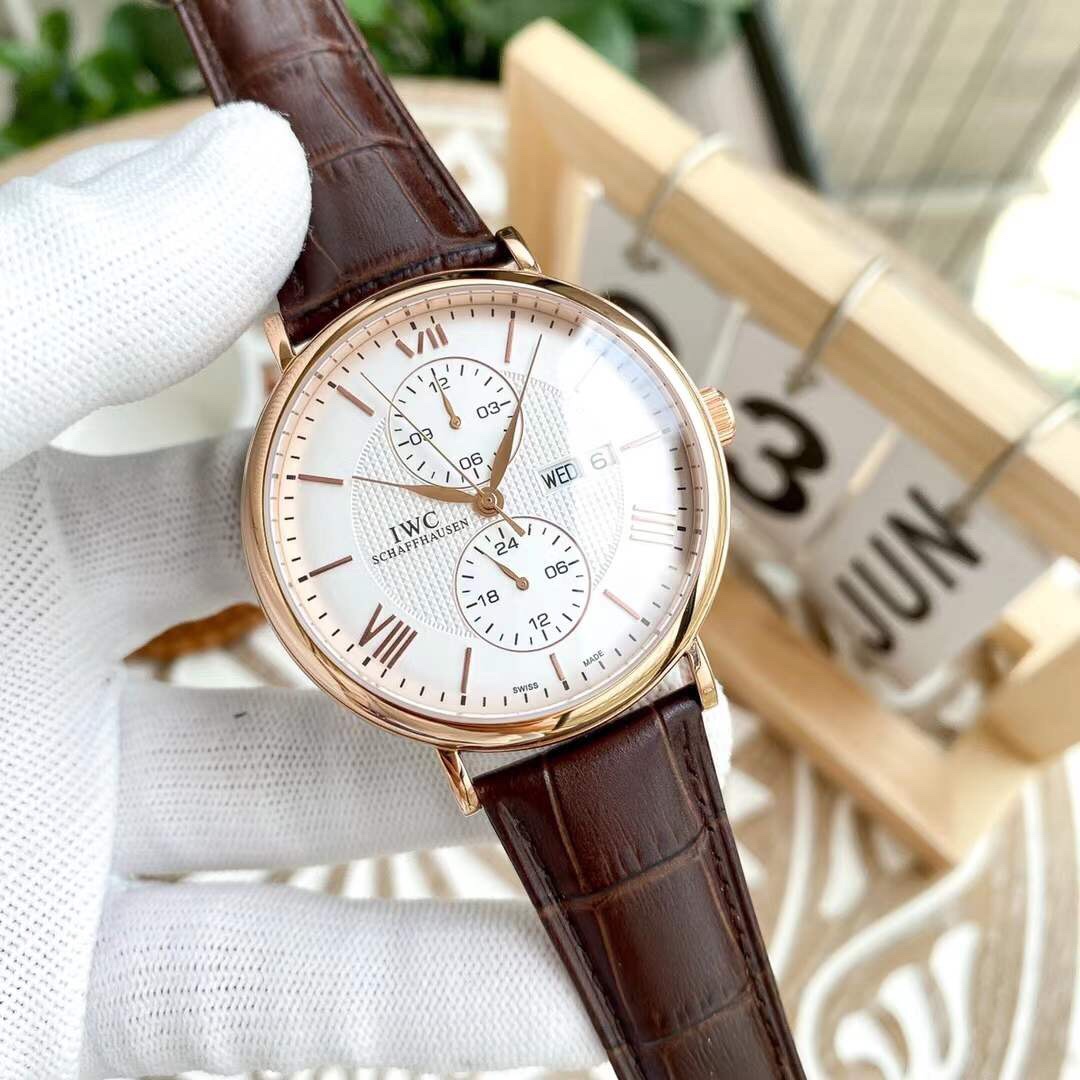 IWC- Fine men's watches Fully automatic mechanical movement, top 316 steel case and strap