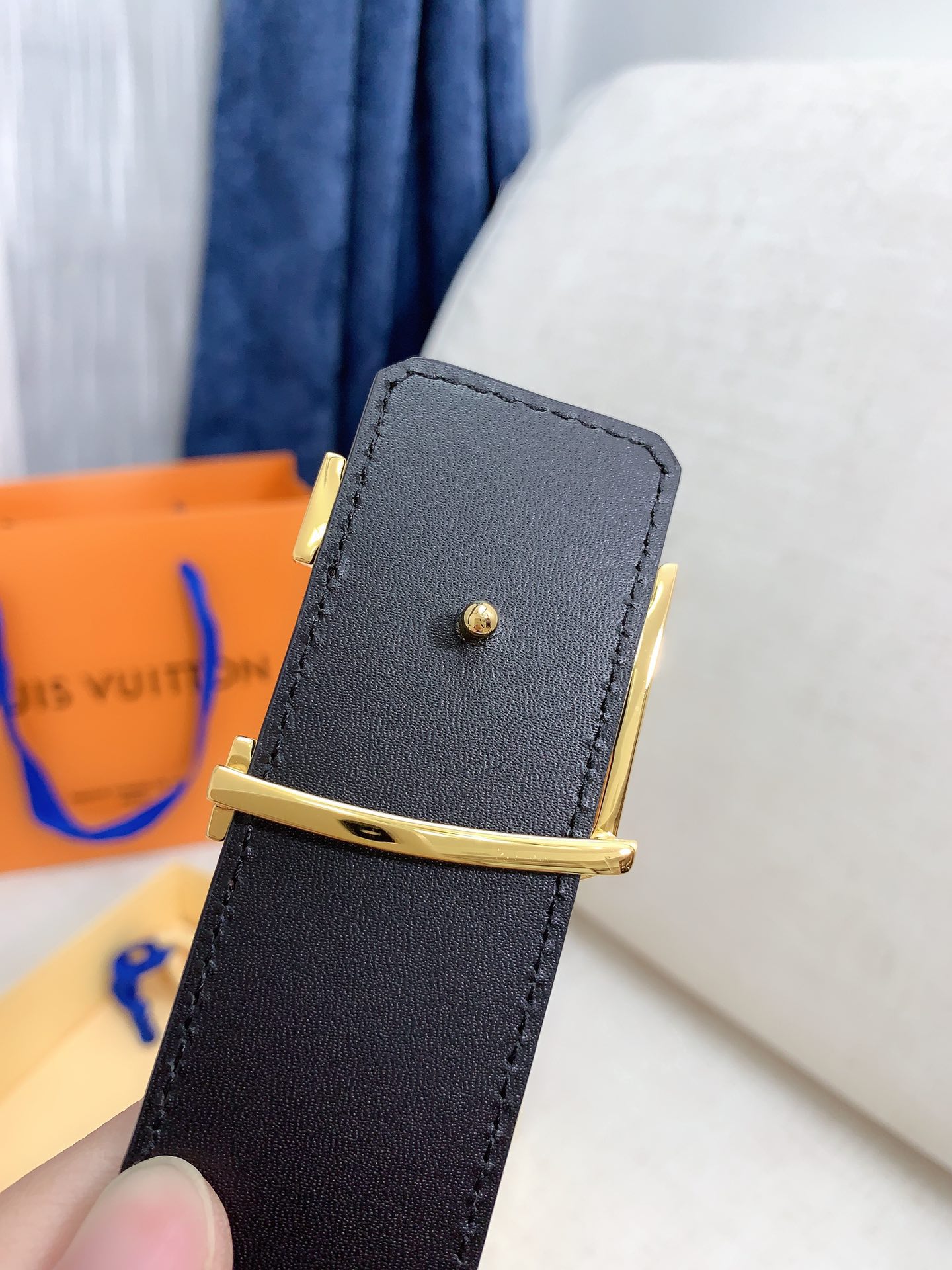 LOUIS VUITTO genuine integrated casting hardware