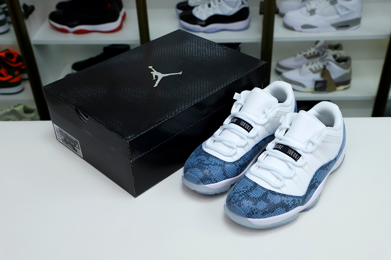 Jordan Air Jordan 11 navy snakeskin