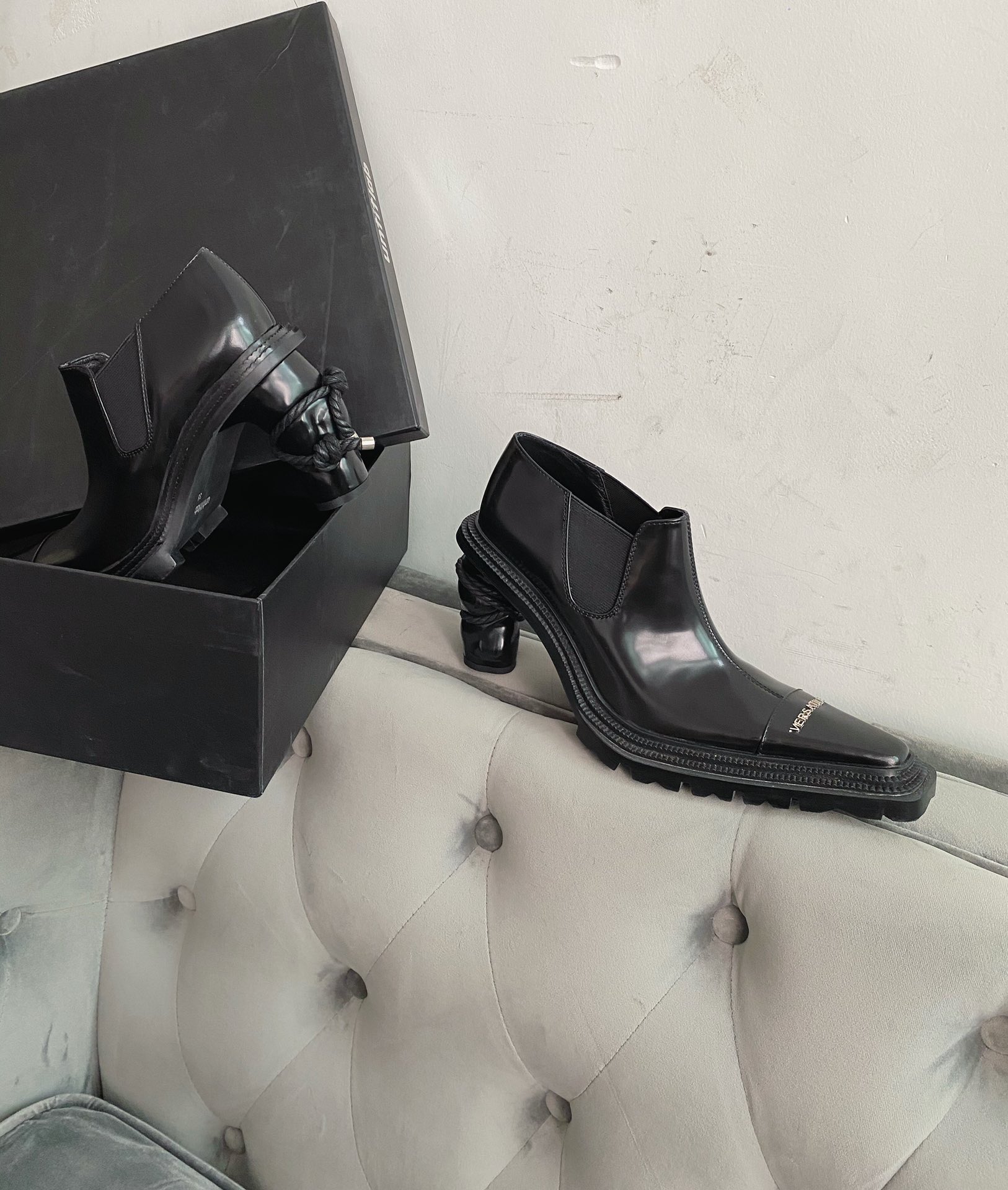 Untitlab new line of design simply no one super unbeatable cool short boots