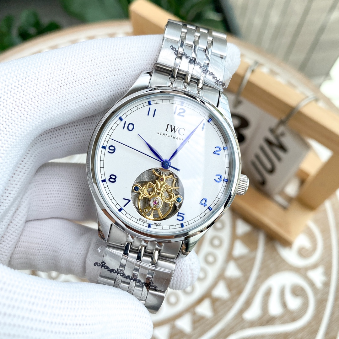 IWC- Fine men's watches Fully automatic mechanical movement, top 316 steel case and strap