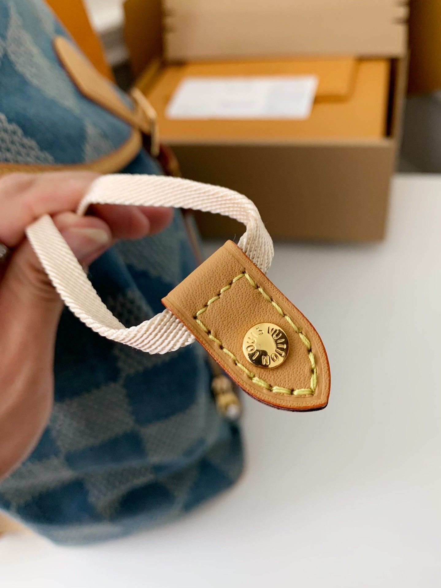 Louis Vuitton Montsouris backpack M40708 Size：32*40*19cm