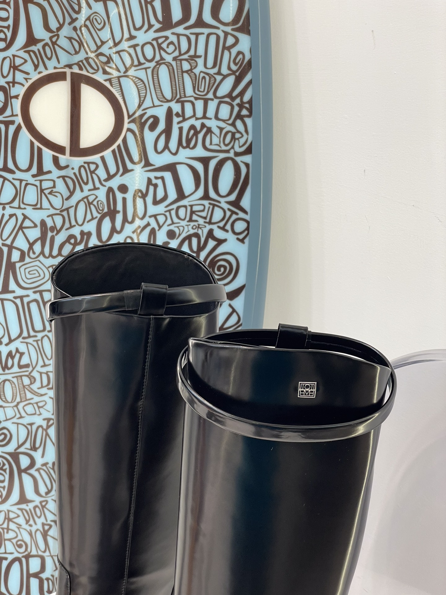 Toteme | 𝟐𝟎𝟐𝟏/𝐒𝐒 𝐧𝐞𝐰 niche designer Brand Toteme horse boots Original imported Italian A grade leather outsole