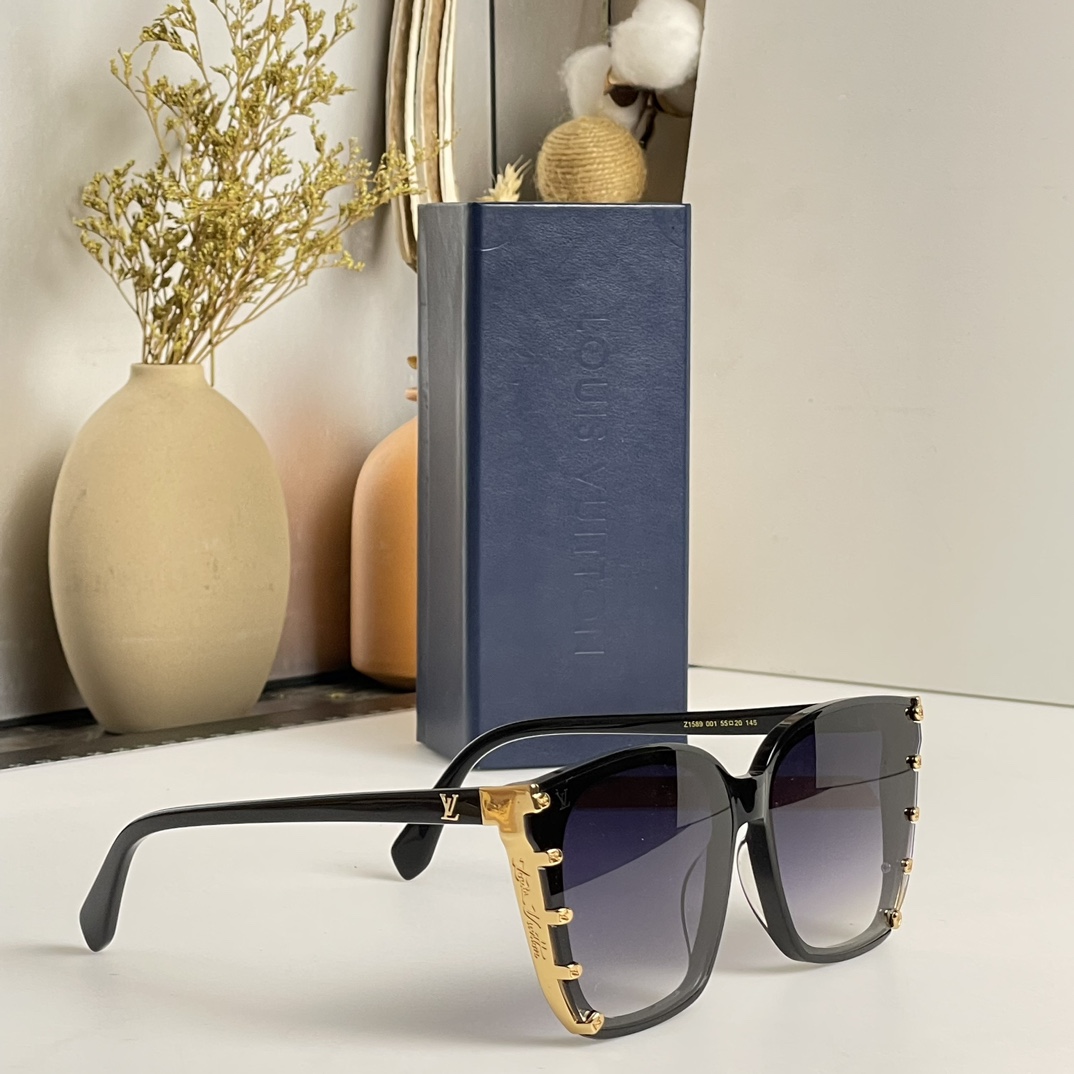 LOUIS VUITTON MODEL：Z1589