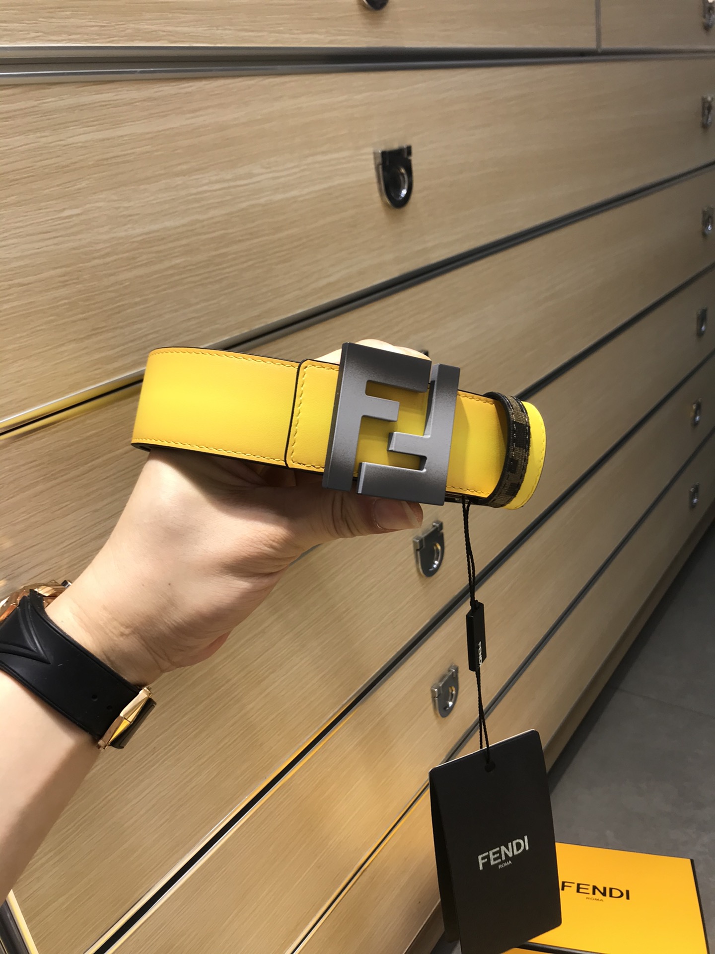 FENDI original rivet buckle