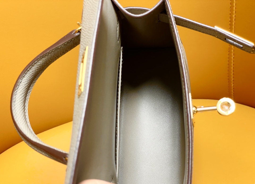 Mini Kelly second generation epsom leather asphalt gray gold buckle