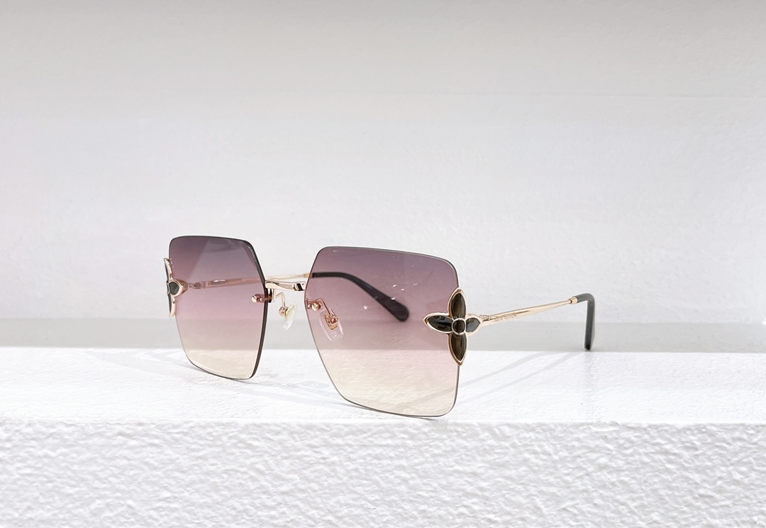 LOUIS VUITTON✨✨✨MODEL：Z1662U