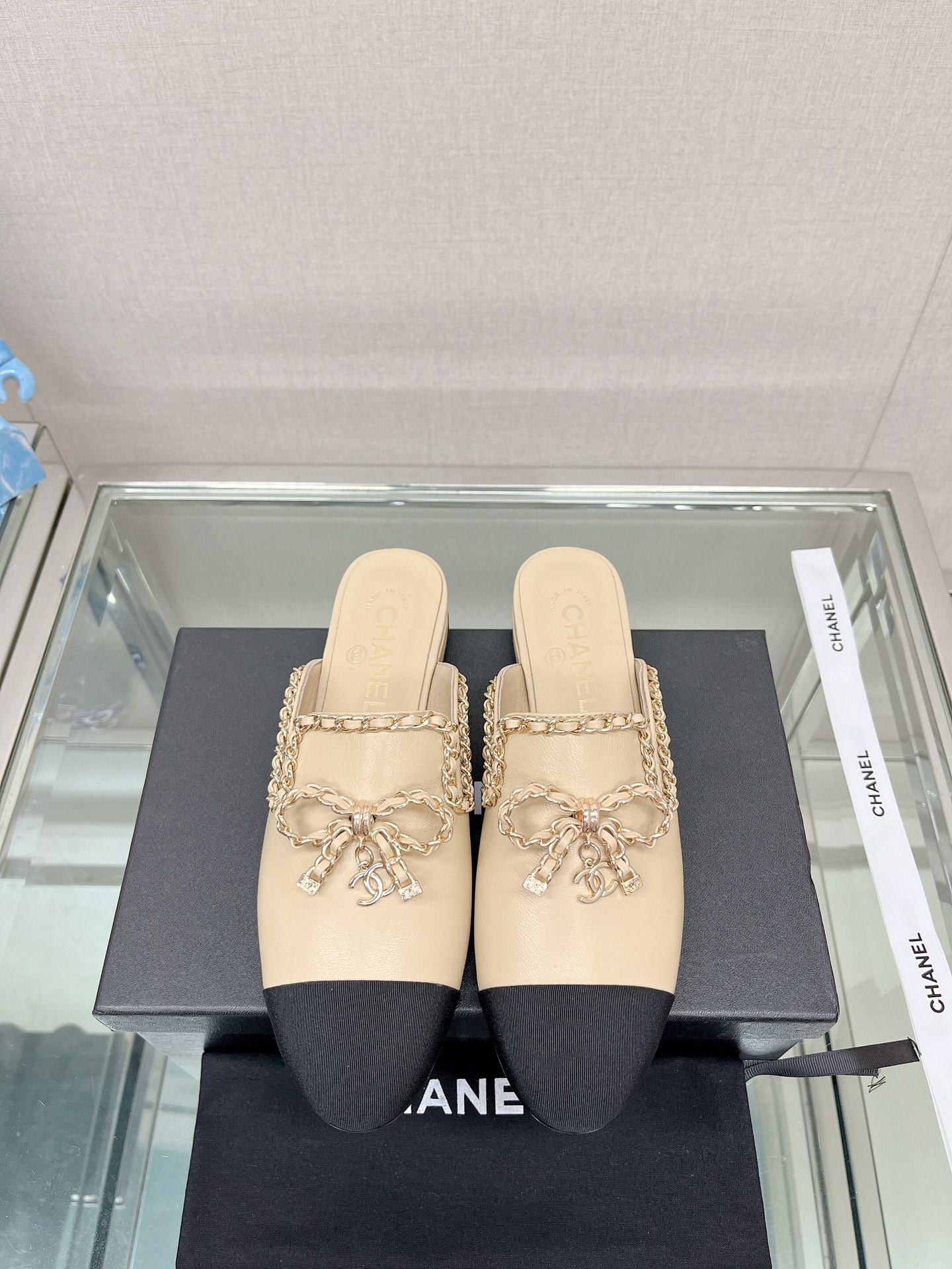CHANEL 23Ss new chain bow half dragging mule shoes imported lambskin
