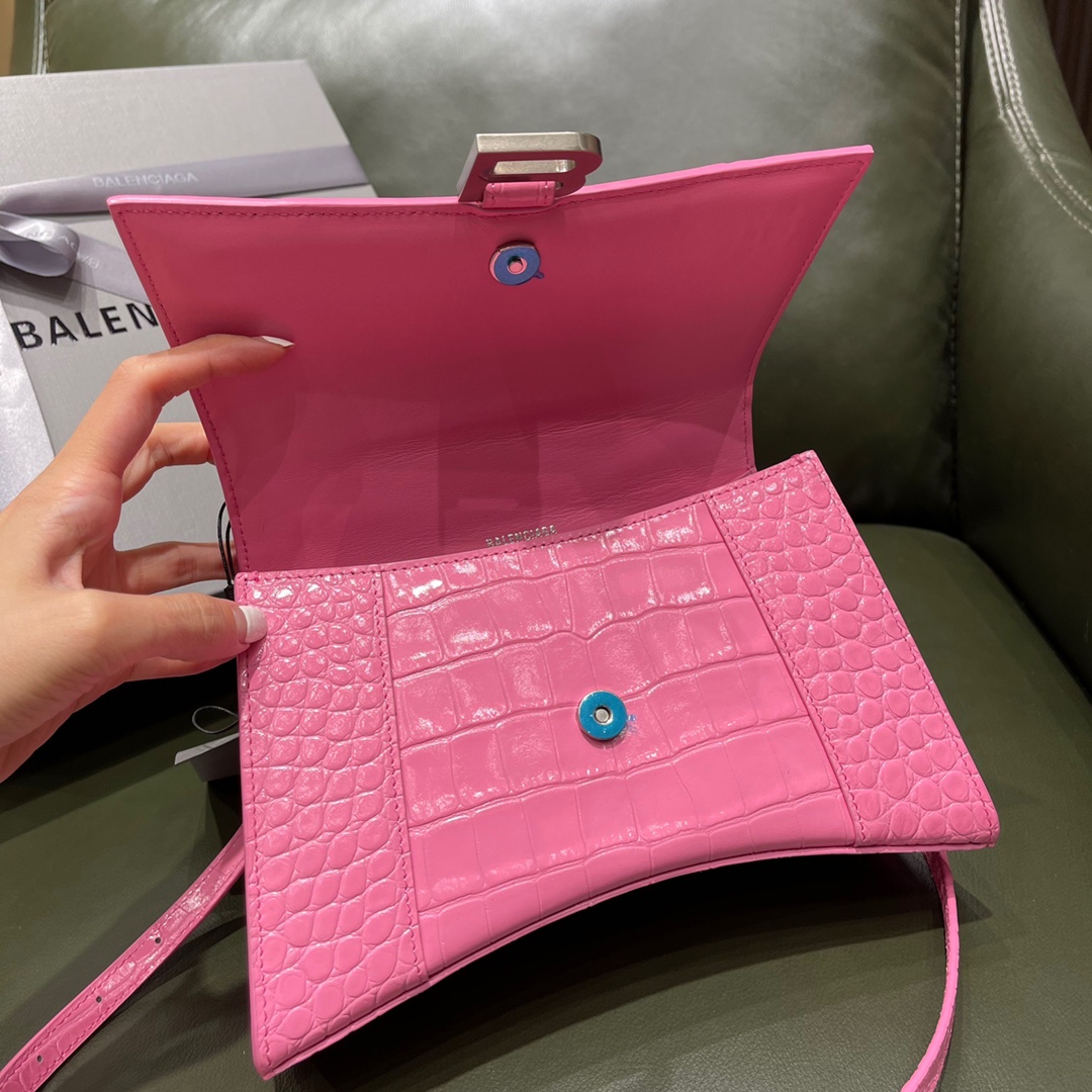 BALENCIAGA 𝐇𝐨𝐮𝐫𝐠𝐥𝐚𝐬𝐬𝐬 𝐒 crocodile-textured cowhide