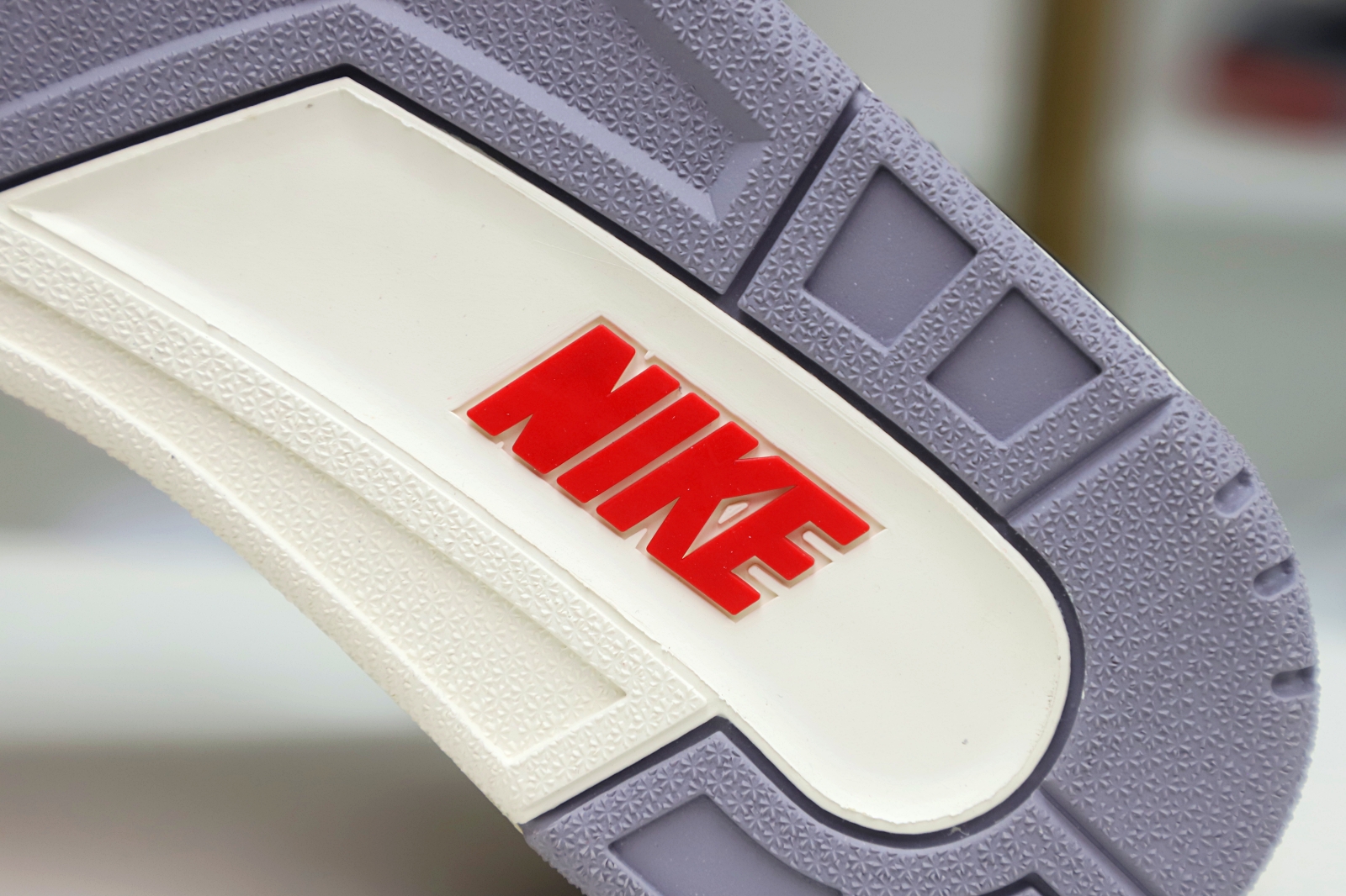 AIR JORDAN 3 WHITE CEMENT REIMAGINED