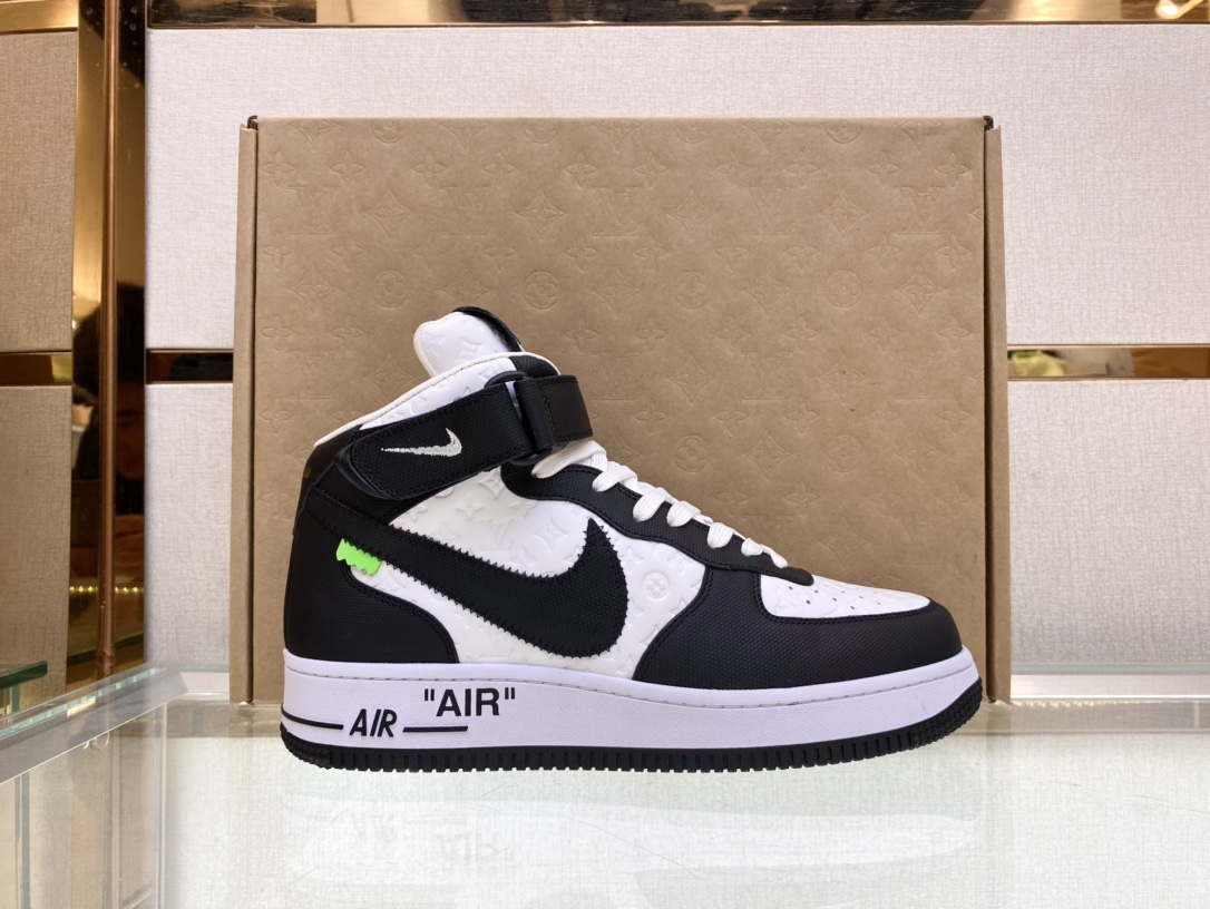 Louis Vuitton Nike Joint 🆕 Men's Abbesses High Top Sneakers