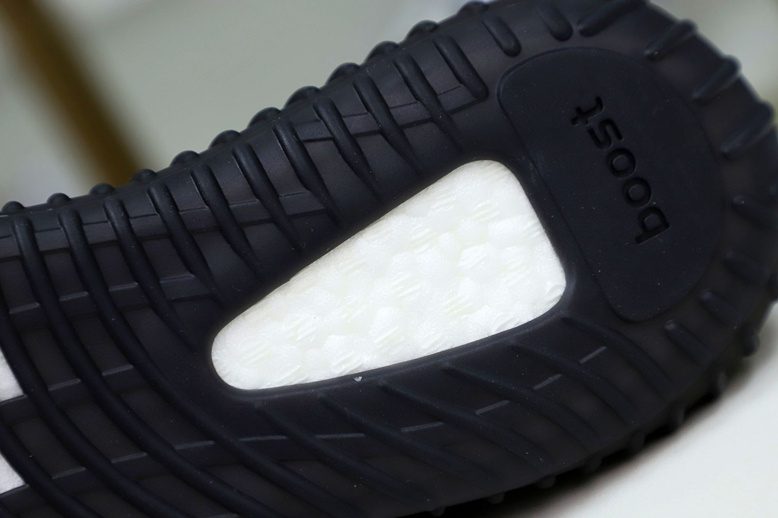 YEEZY BOOST 350 V2 MONO CLAY