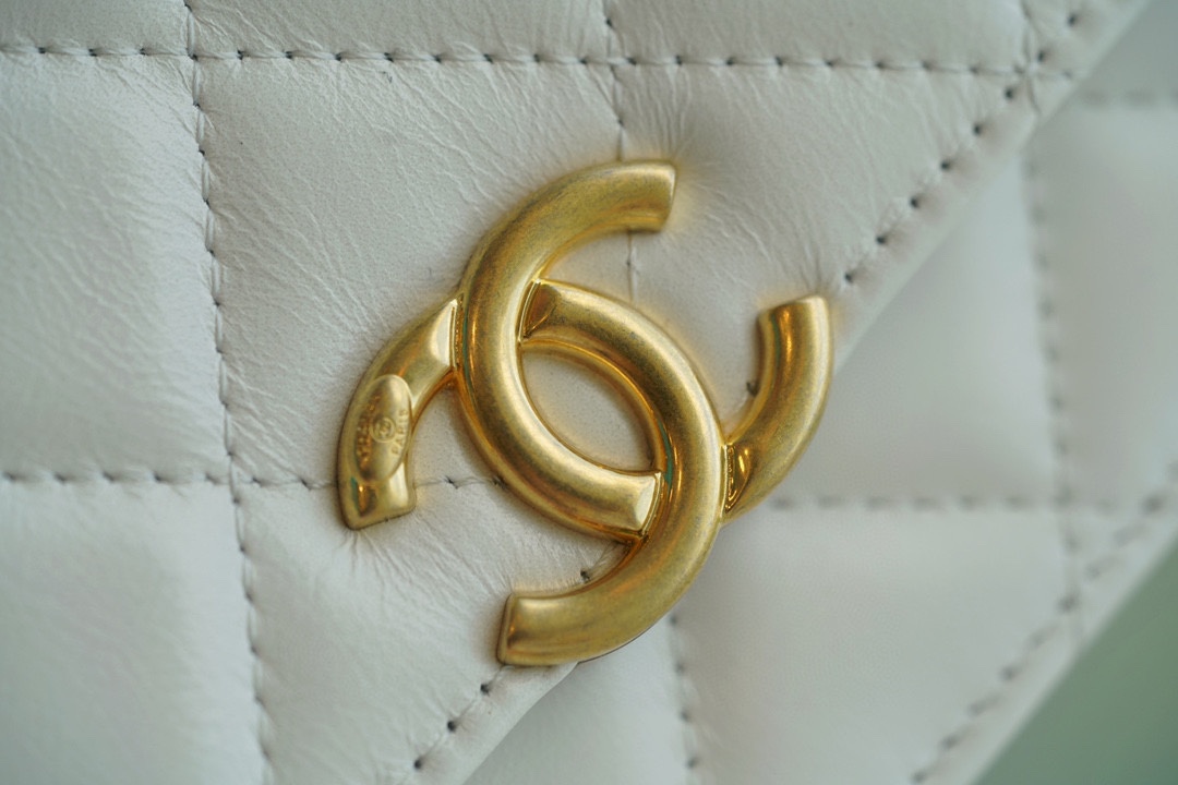 𝗖𝗛𝗔𝗘𝗡𝗟✦ Advanced Handcraft Workshop Double Gold Beads 𝒘𝒐𝒄 White👰